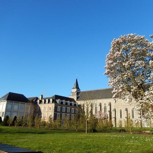 La chapelle et l'Ehpad